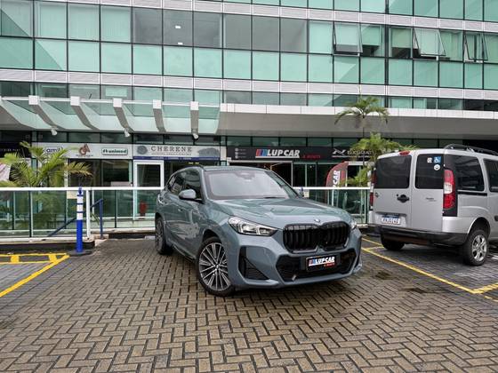 BMW X1 2.0 16V TURBO GASOLINA SDRIVE20I M SPORT STEPTRONIC BMW X1 2.0 16V TURBO GASOLINA SDRIVE20I M SPORT STEPTRONIC